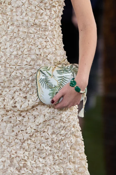 Look 188